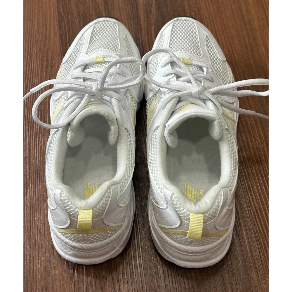 New Balance 530SK Women's Size 7 530 White with Yellow Running Shoes